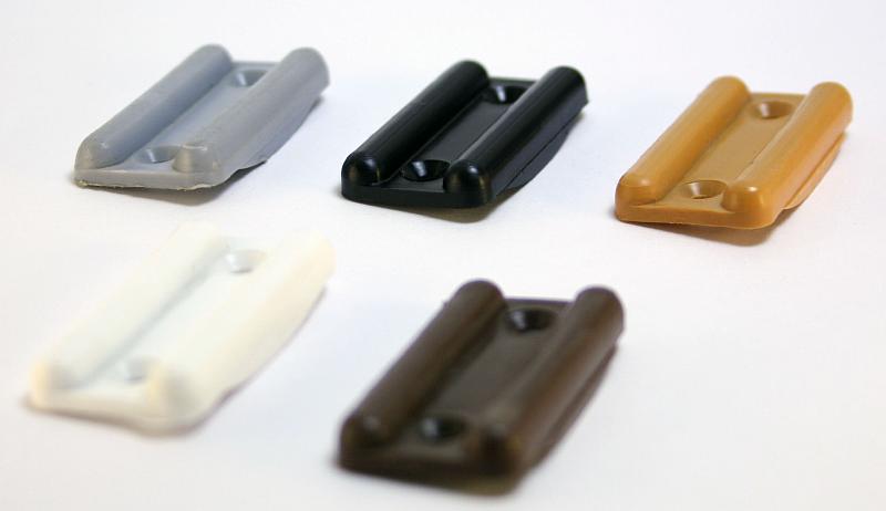 Подпятник пластиковый, 36*18*4мм коричневый, Россия (1000 шт.) купить по цене от  в Петербурге и Москве
