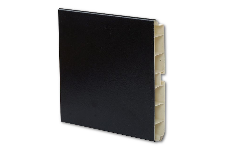 Цоколь пластиковый 4000*100*14 чёрный (№11) купить по цене от  в Петербурге и Москве
